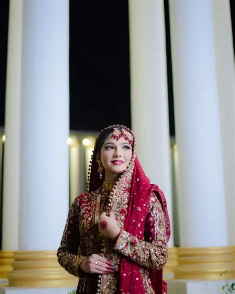 Ali Khan Photos: Capturing the Essence of a Versatile Artist