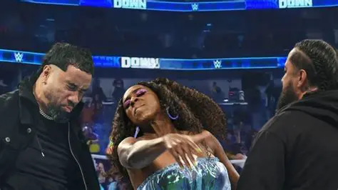 Braun Strowman & Alexa Bliss vs. Jimmy Uso & Naomi: Relive the Epic WWE Match!