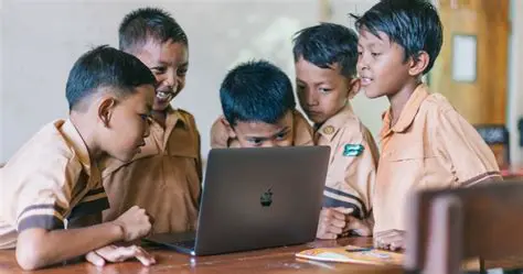 Cara Membantu Seseorang Dalam Mencari Informasi