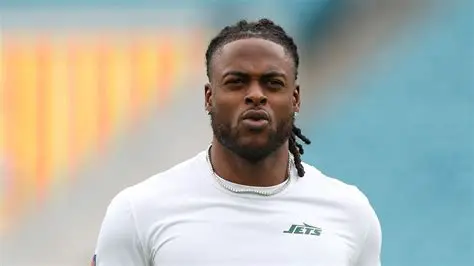 Davante Adams in the News: A Constant Fixture in NFL Headlines