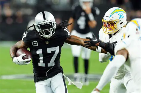 Davante Adams Trade Rumors: What the Latest News Means for the Raiders and Beyond