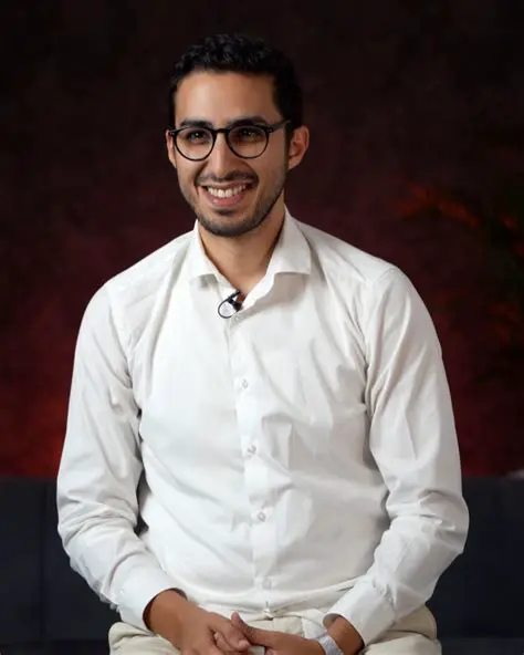 هشام: قصة نجاح جزائرية تلهم رواد الأعمال والمبتكرين