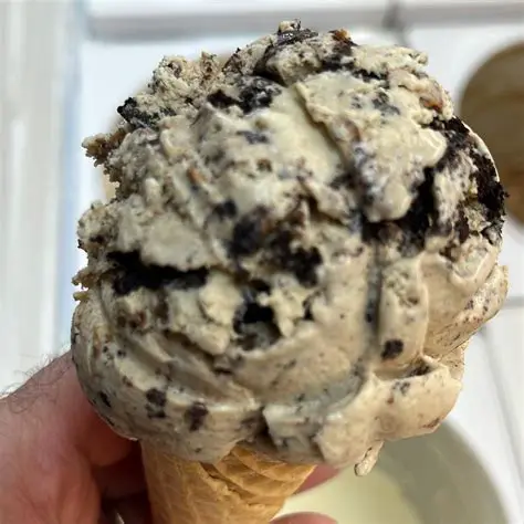 Il Bacio Ice Cream: Danbury Connecticut's Beloved Sweet Sanctuary