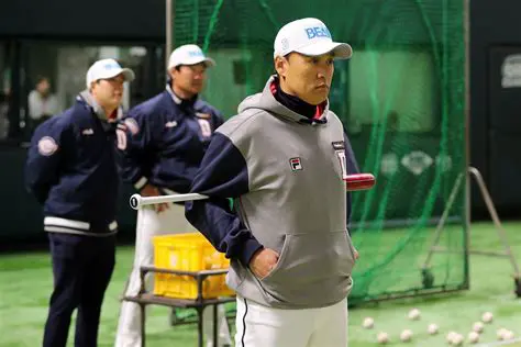 국민 타자 이승엽: 영웅의 귀환과 영원한 기록, 한국 야구의 전설을 쓰다