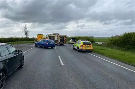 Lincolnshire News: Car Crash Yesterday - Latest Updates and BBC Coverage