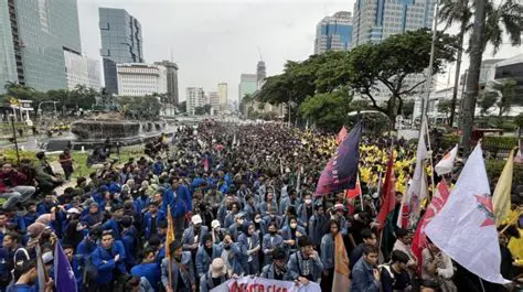 Pantauan Langsung: Situasi *Demo di Jakarta Hari Ini Live* dan Dampaknya