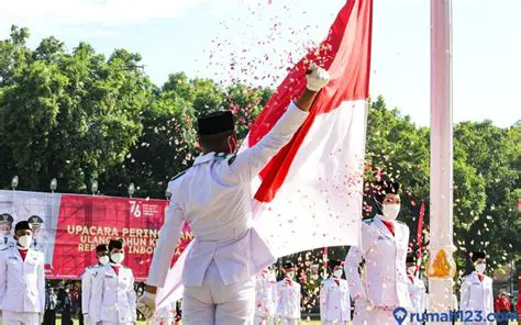 Patriotisme sebagai Pilar Pancasila: Mengenal Ciri-Ciri Sikap Patriotik Sejati