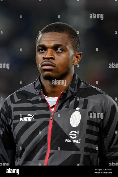 Pierre Kalulu: The Versatile Defender Shines for AC Milan and the French National Team