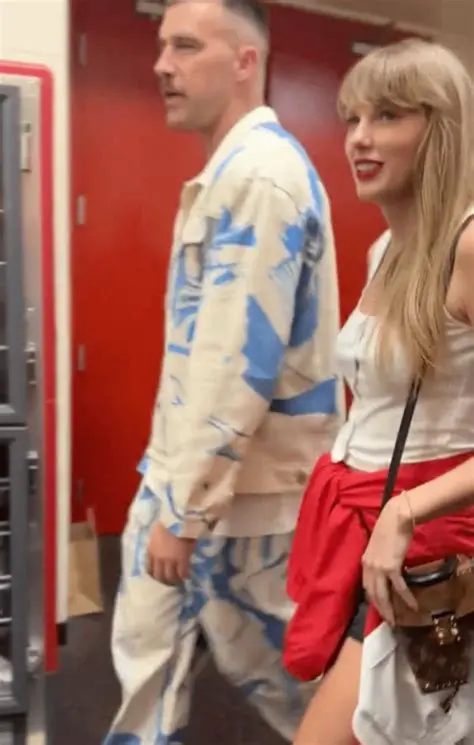 Rapper Reacts to Taylor Swift's Music: A Surprising Crossover?