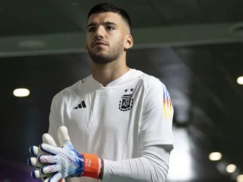 Unraveling Rendy Oscario's Roots: A Journey from Makassar