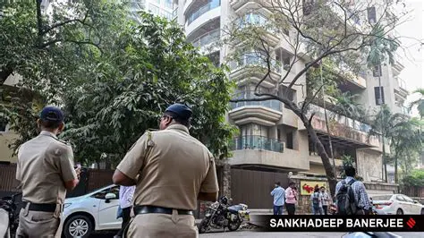 Saif Ali Khan's Taj Hotel Altercation: Re-examining the Viral 'Attack News' on YouTube