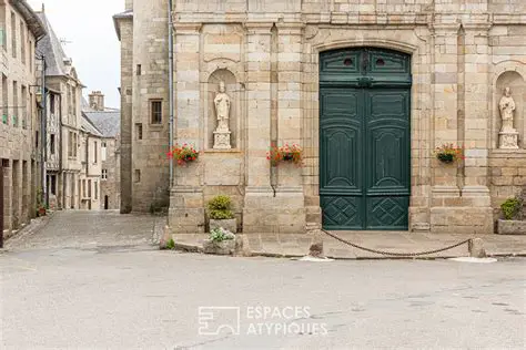 Saint-Flour : Découverte de la Cité Médiévale et de son Patrimoine Exceptionnel